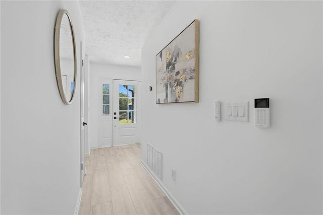 798 Durham, Stone Mountain, GA 30083