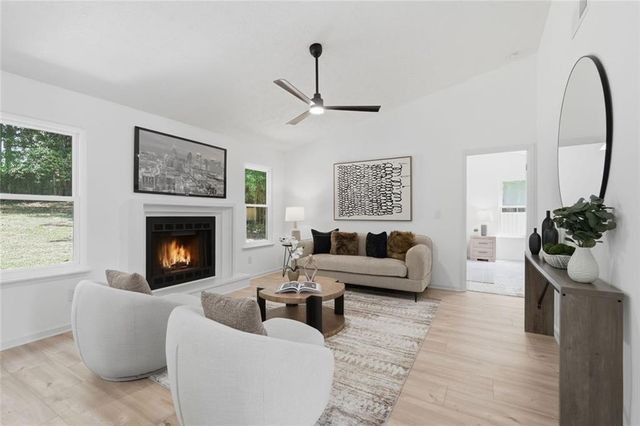 798 Durham, Stone Mountain, GA 30083