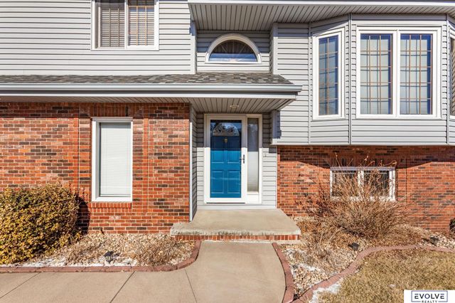 3603 N 202nd Street, Elkhorn, NE 68022