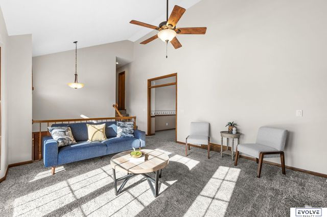 3603 N 202nd Street, Elkhorn, NE 68022