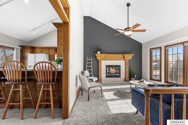 3603 N 202nd Street, Elkhorn, NE 68022