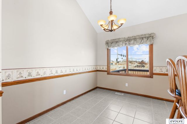 3603 N 202nd Street, Elkhorn, NE 68022