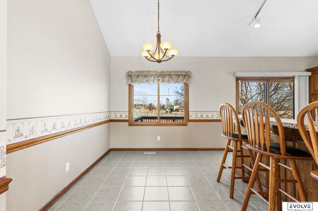 3603 N 202nd Street, Elkhorn, NE 68022