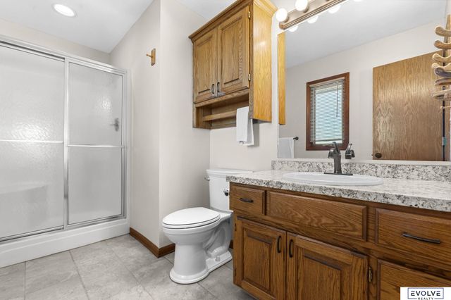 3603 N 202nd Street, Elkhorn, NE 68022