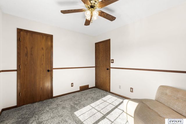 3603 N 202nd Street, Elkhorn, NE 68022