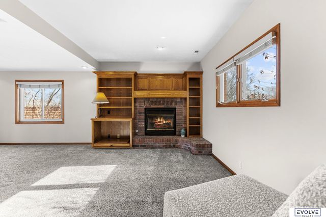 3603 N 202nd Street, Elkhorn, NE 68022