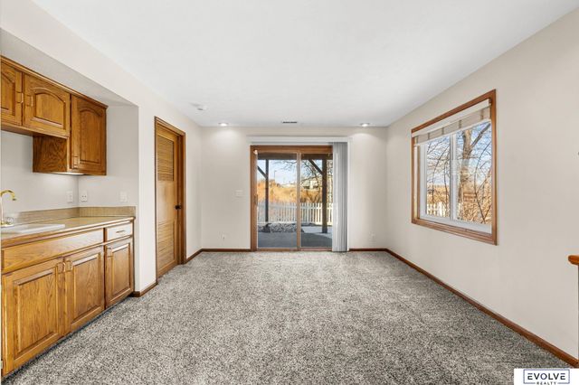 3603 N 202nd Street, Elkhorn, NE 68022