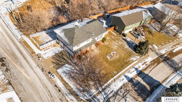 3603 N 202nd Street, Elkhorn, NE 68022