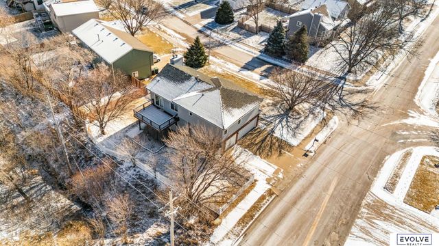 3603 N 202nd Street, Elkhorn, NE 68022