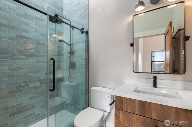 10715 2nd Avenue NW, Seattle, WA 98177