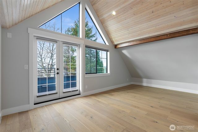 10715 2nd Avenue NW, Seattle, WA 98177