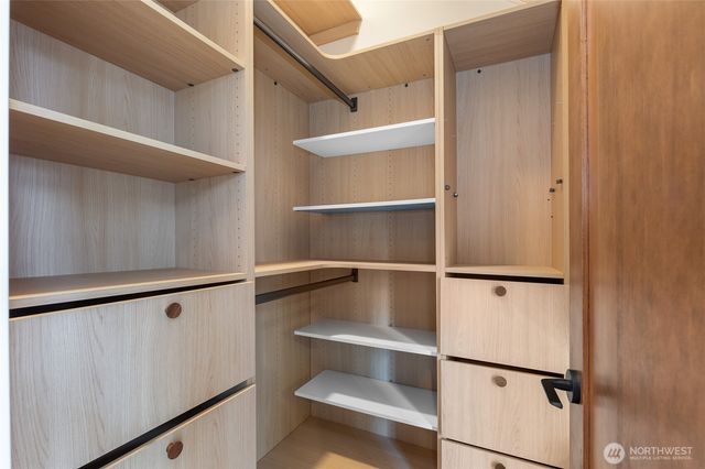 10715 2nd Avenue NW, Seattle, WA 98177