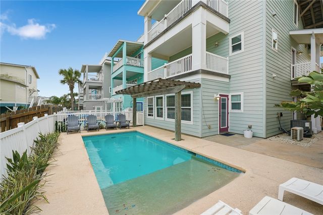 2525 S 11th St 49, Port Aransas, TX 78373