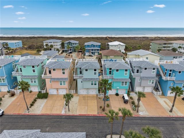 2525 S 11th St 49, Port Aransas, TX 78373