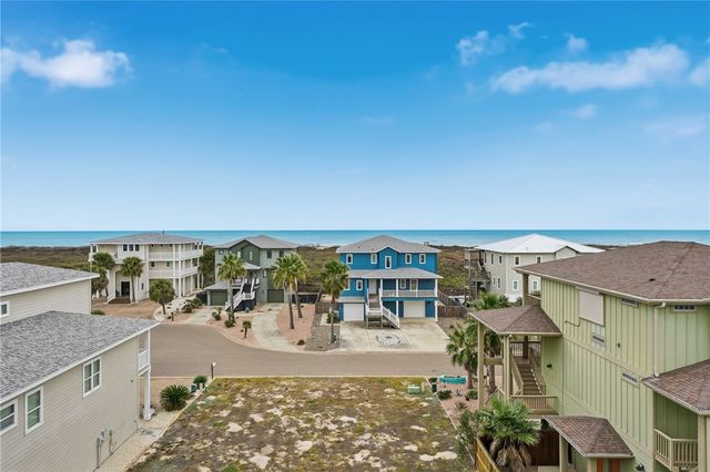 2525 S 11th St 49, Port Aransas, TX 78373