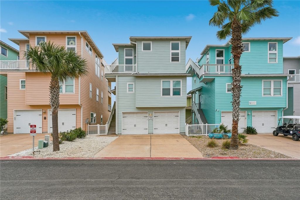 2525 S 11th St 49, Port Aransas, TX 78373