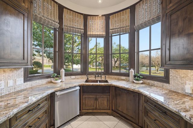 3606 Ella Lee Lane, Houston, TX 77027