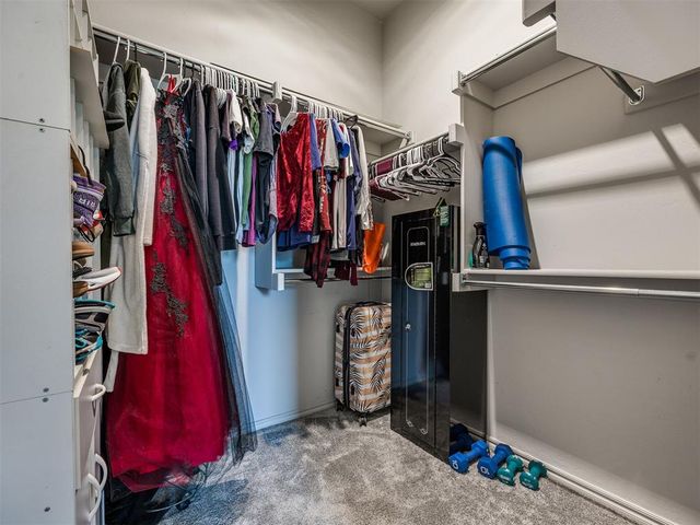 809 Firefork Avenue, Yukon, OK 73099