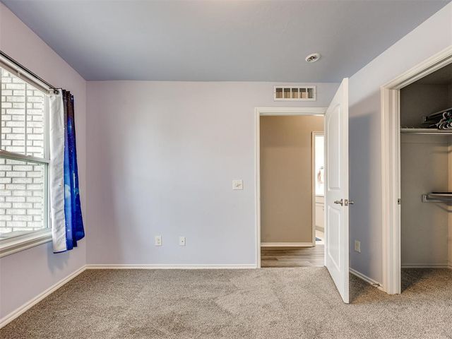 809 Firefork Avenue, Yukon, OK 73099