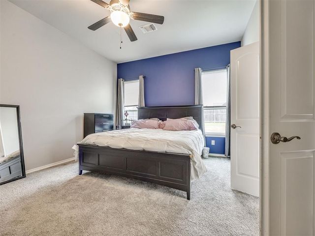 809 Firefork Avenue, Yukon, OK 73099