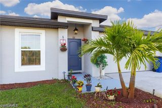 836 Youngreen DR, Fort Myers, FL 33913