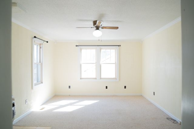 220 Jennings Ave, Parsons, TN 38363