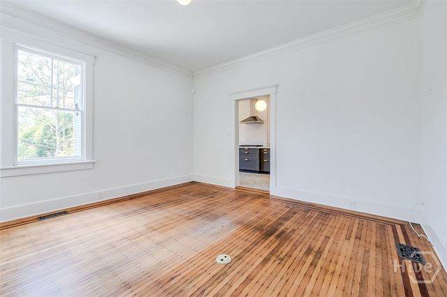 525 Maupas Avenue, Savannah, GA 31401