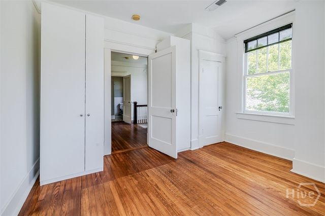 525 Maupas Avenue, Savannah, GA 31401