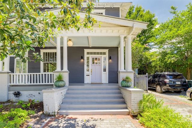 525 Maupas Avenue, Savannah, GA 31401