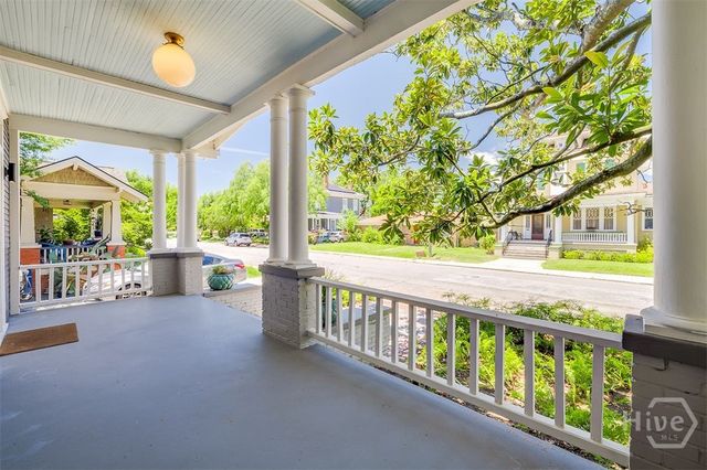 525 Maupas Avenue, Savannah, GA 31401