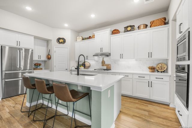 178 Cimarron Creek, Boerne, TX 78006