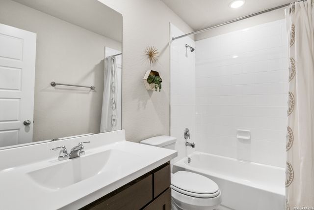 178 Cimarron Creek, Boerne, TX 78006