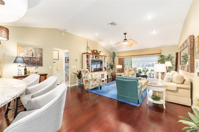 2283 HOPESPRING LOOP, The Villages, FL 32162