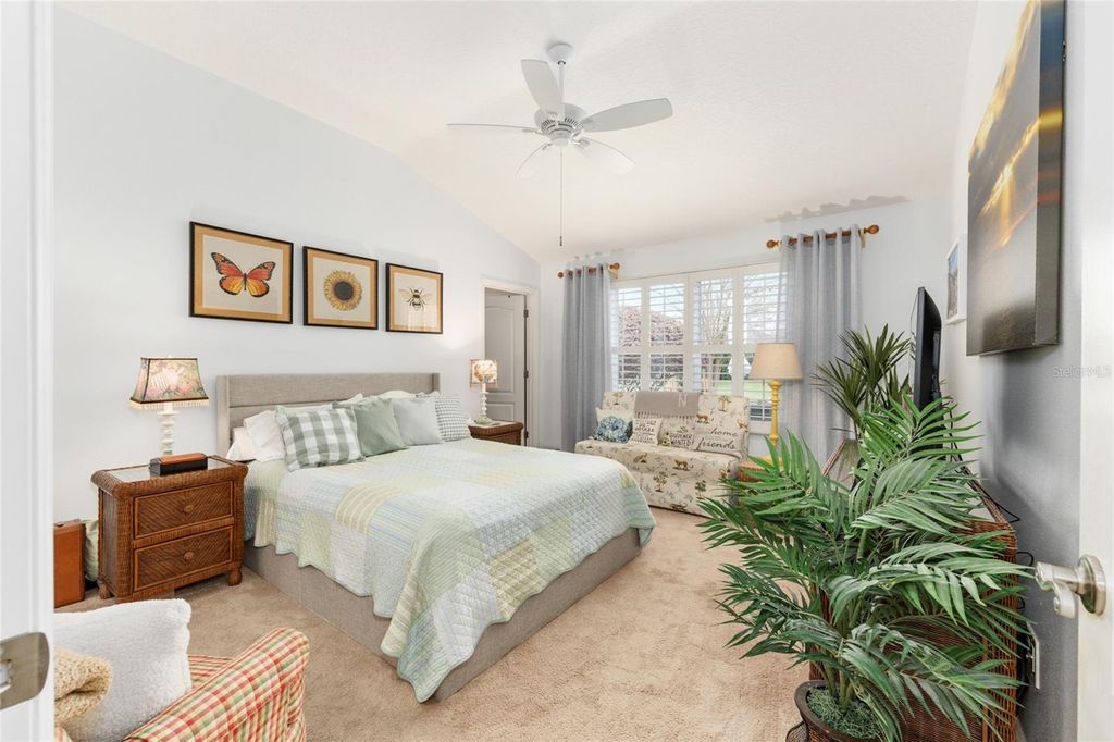 Image 19 of property listing at 2283 HOPESPRING LOOP, The Villages, FL 32162