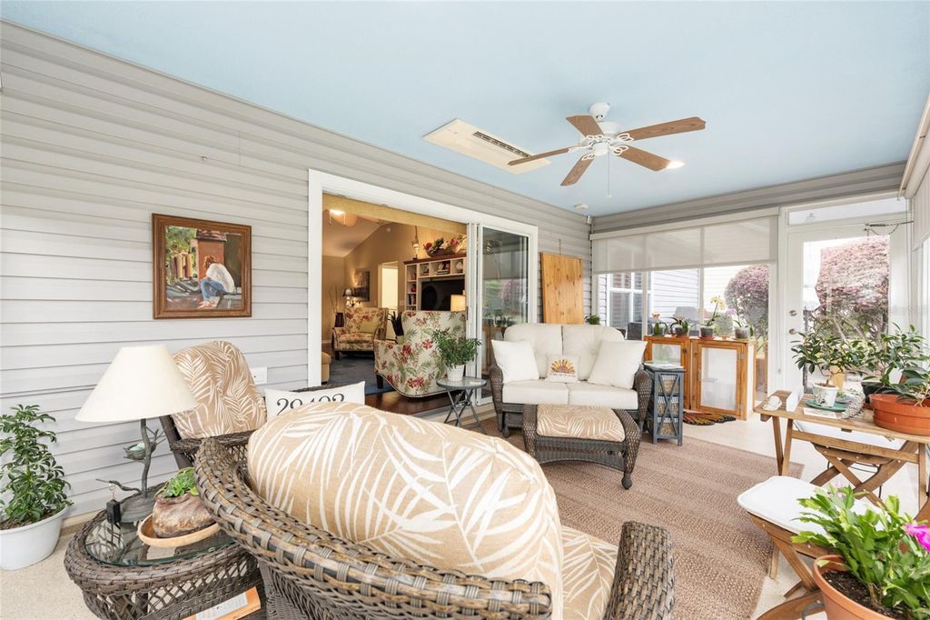 Image 34 of property listing at 2283 HOPESPRING LOOP, The Villages, FL 32162