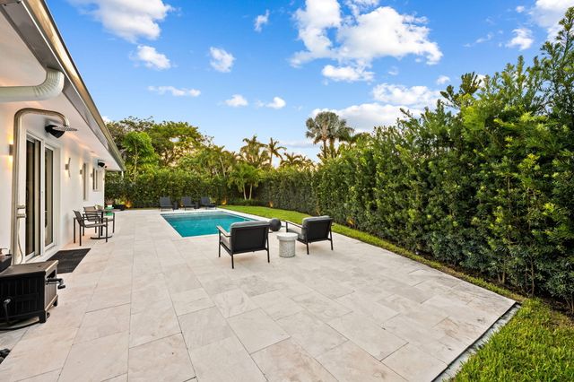 2000 CORAL GARDENS Drive, Wilton Manors, FL 33306