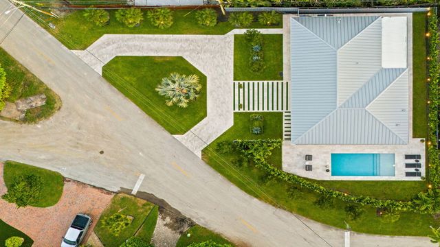 2000 CORAL GARDENS Drive, Wilton Manors, FL 33306