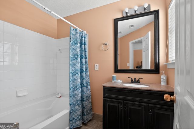 2326 Nicole Drive, Hampton, GA 30228
