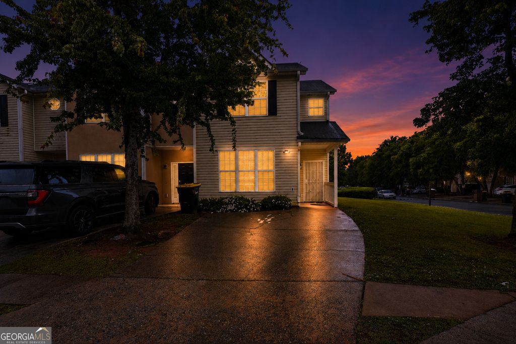 2326 Nicole Drive, Hampton, GA 30228