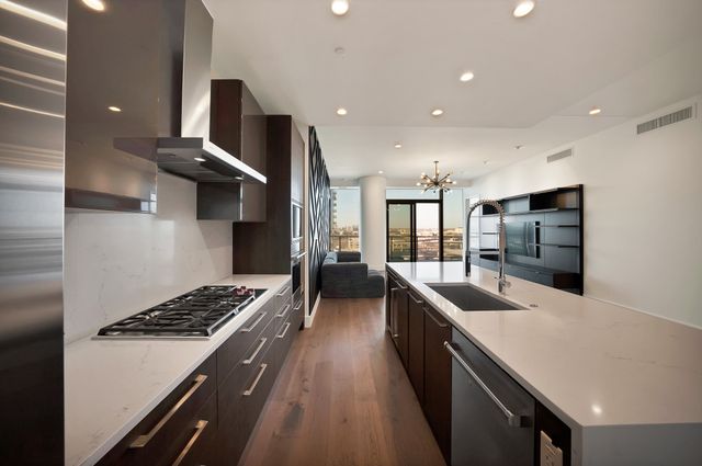 7901 Windrose Avenue 1402, Plano, TX 75024