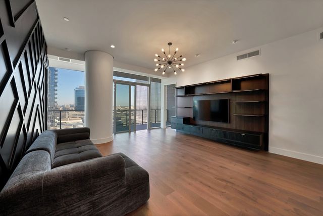 7901 Windrose Avenue 1402, Plano, TX 75024