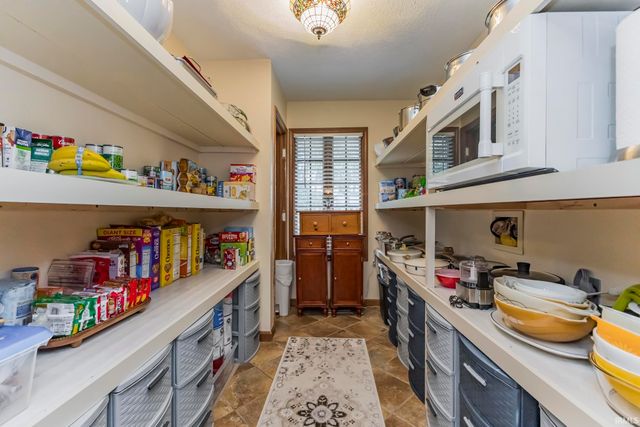 4808 N Camelot Drive, Muncie, IN 47304