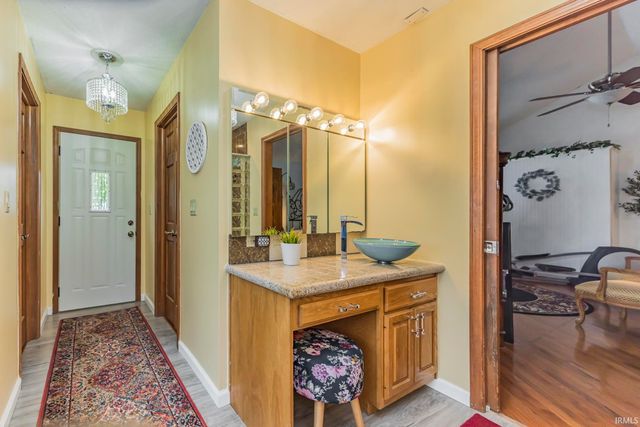 4808 N Camelot Drive, Muncie, IN 47304