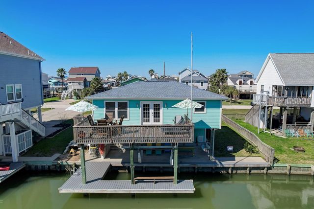 22819 Vida Street, Galveston, TX 77554