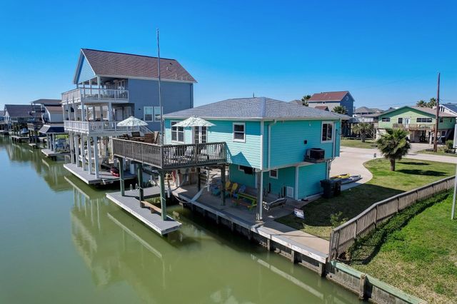 22819 Vida Street, Galveston, TX 77554