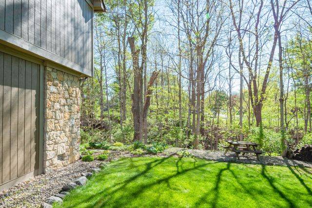 208 Sedwick Court, Noblesville, IN 46062