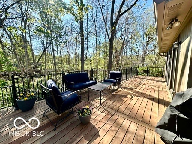 208 Sedwick Court, Noblesville, IN 46062