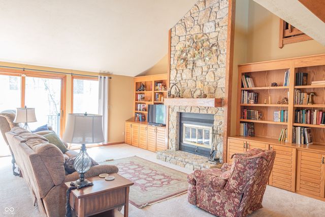 208 Sedwick Court, Noblesville, IN 46062