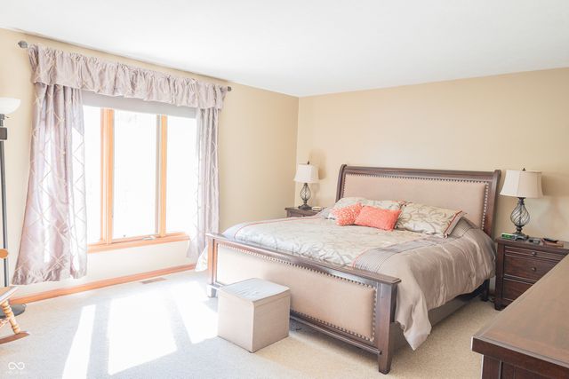 208 Sedwick Court, Noblesville, IN 46062