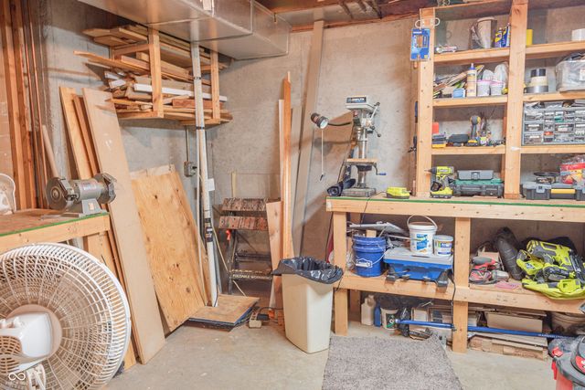 208 Sedwick Court, Noblesville, IN 46062